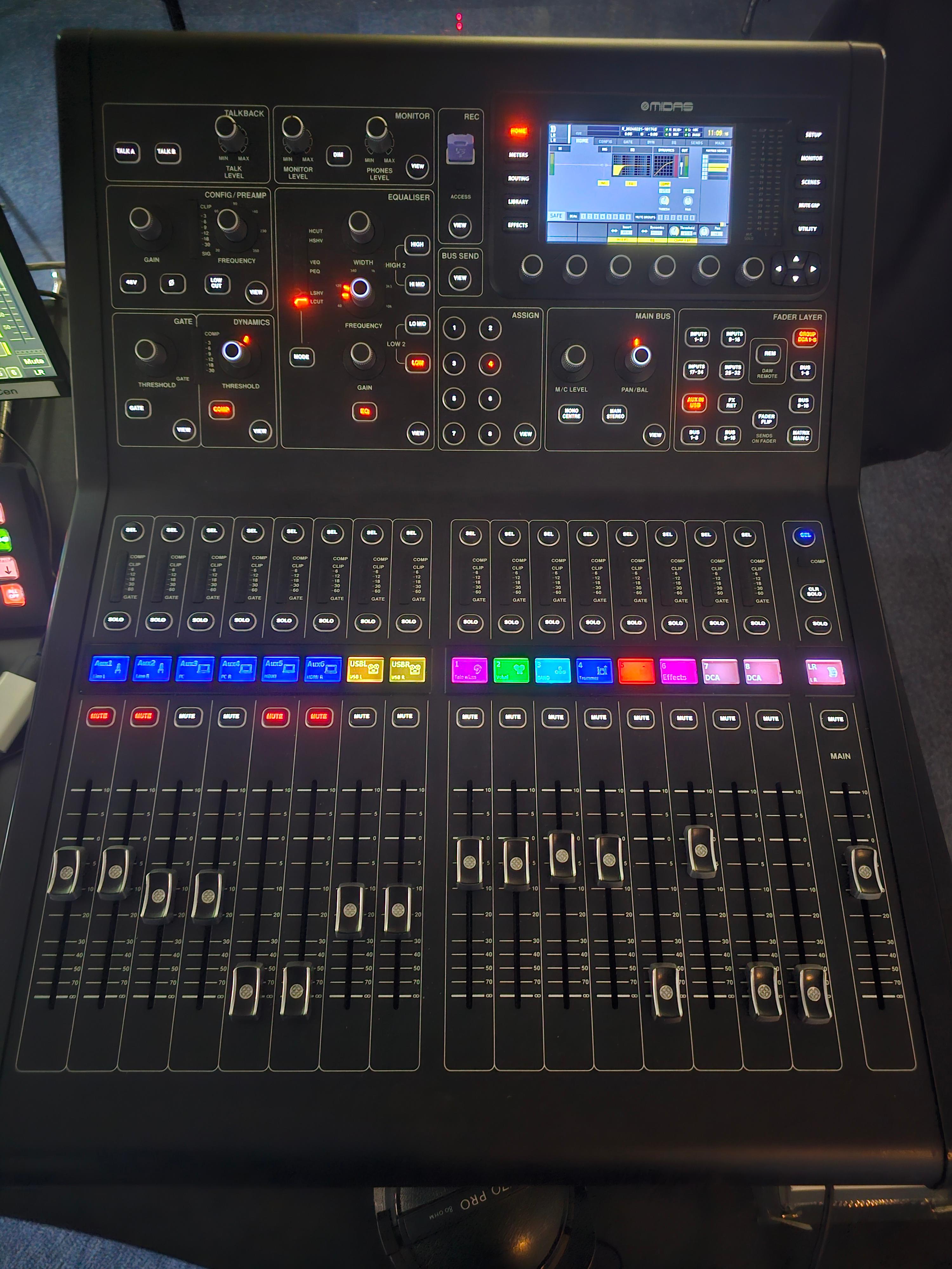 Midas X32
